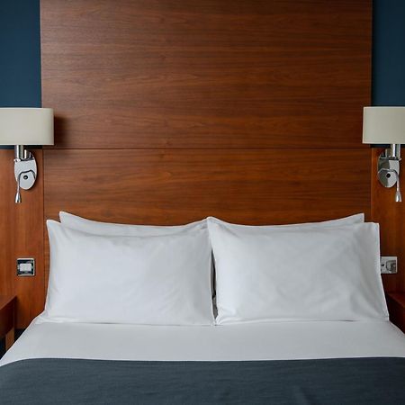 Thorpe Park Hotel And Spa ليدز المظهر الخارجي الصورة