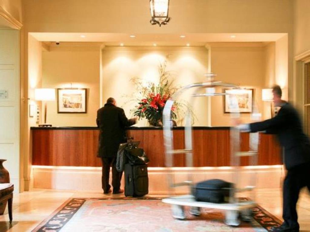 Thorpe Park Hotel And Spa ليدز المظهر الخارجي الصورة